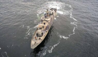 Varjolaivaston ankkurit ovat alkaneet pysyä ylhäällä – merivoimat kertoo, miksi | Politiikka