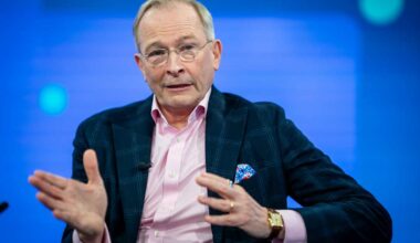 Risto E. J. Penttilä Ykkösaamussa: Euroopan hajanaisuudesta päästävä eroon – populistit mukaan päätöksentekoon | Kotimaa