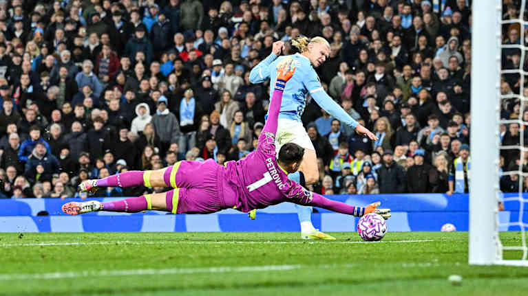 Erling Haaland maalinteossa Bournemouthia vastaan 2. marraskuuta 2025.