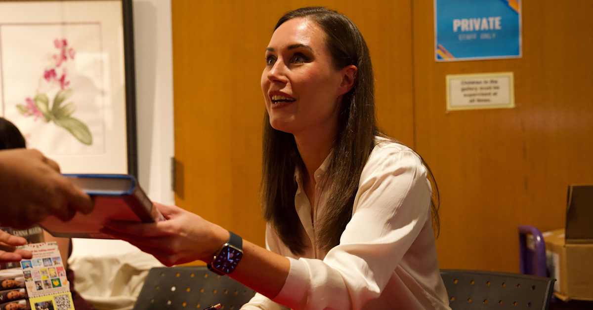 Sanna Marin ajaa Ukrainan asiaa – Suomessa kukaan ei tunnu tietävän, mitä hän tekee | Politiikka