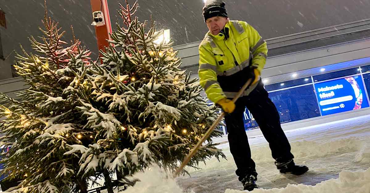 Lapissa odotetaan hurjia lumisateita, lunta tullut jo toistakymmentä senttiä | Uutiset