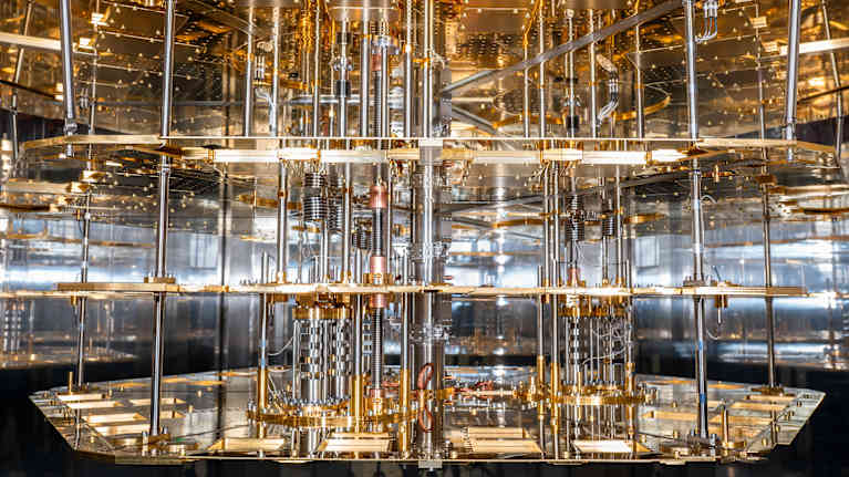 KIDE-kryogeeninen alusta on suunniteltu laajamittaista kvanttilaskentaa varten, ja se tukee yli 1000 kubittia.