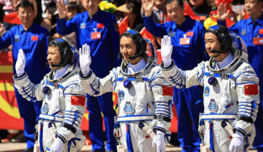 Kovia kokeneet taikonautit palaavat Maahan | Uutisia lyhyesti