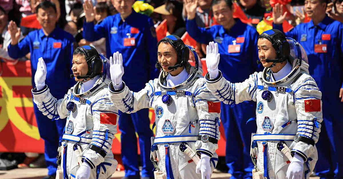 Kovia kokeneet taikonautit palaavat Maahan | Uutisia lyhyesti