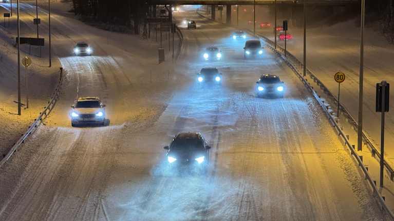 Nelostie lumimurskun jälkeen.