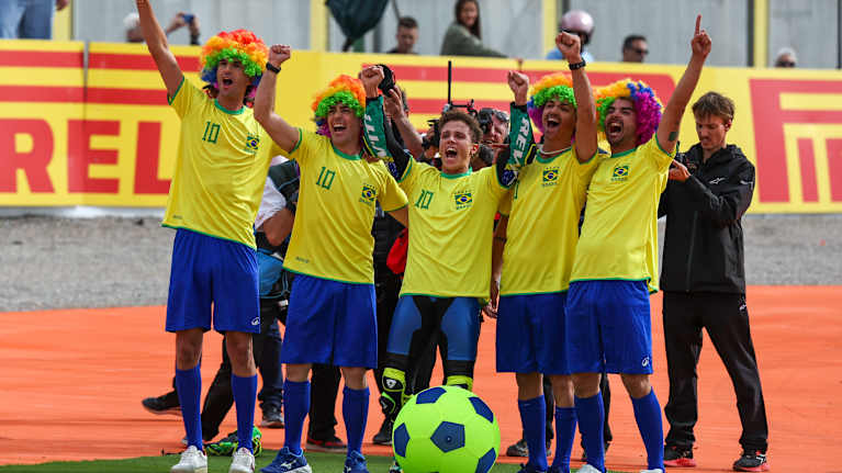 Diogo Moreira voitti Moto2-luokan mestaruuden.