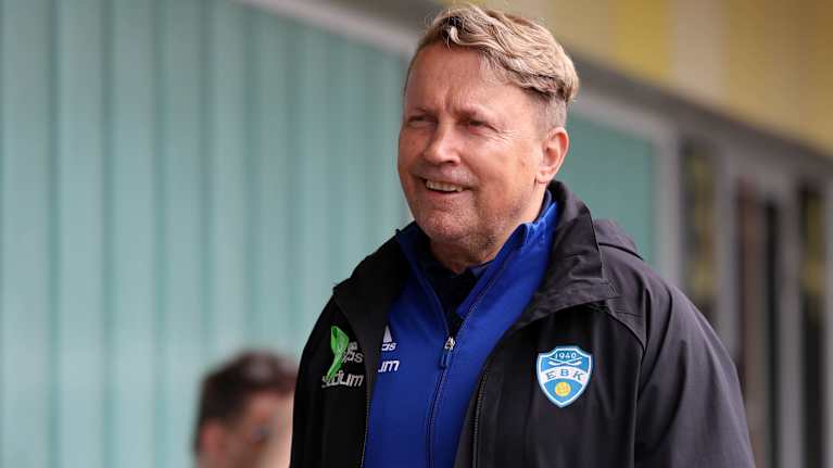 EBK:n puheenjohtaja ja naisten edustusjoukkueen joukkueenjohtaja Juha Pylkkö.