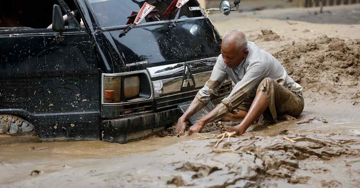 Hurjat myrskyt riehuivat Aasiassa – kuvat näyttävät tuhojen laajuuden | Ulkomaat
