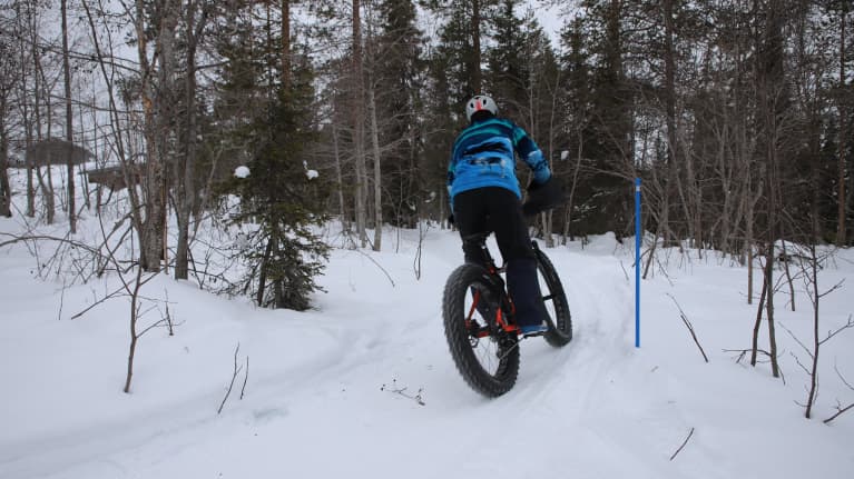 Talvipyöräily on suosittu vapaa.ajan harrastus