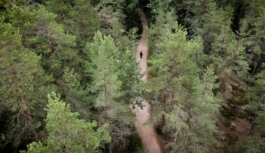 Uusia luonto- ja pyöräilyreittejä: Espoon seurakunnat panostavat luontohengellisyyteen