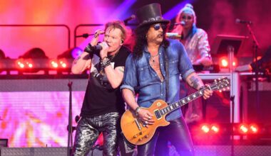 Guns N' Rosesin ex-manageri viemässä bändiä oikeuteen - Syynä Alan Nivenin muistelmat