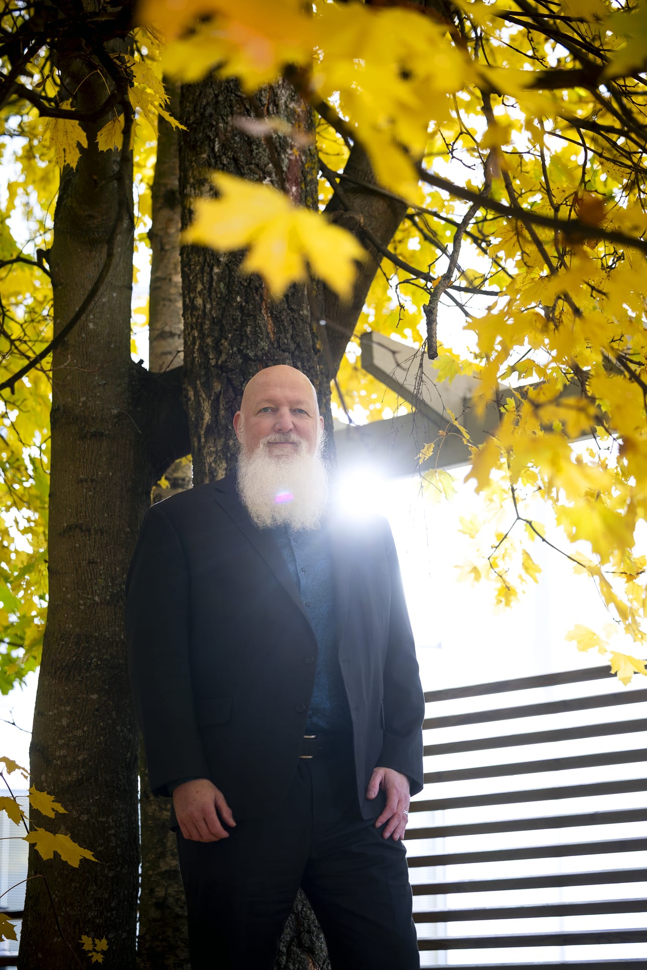 Juhana Juppo kertoo kasvattaneensa partaa seitsemän vuotta. Hän sanoo tyylin olevan yleinen ohjelmistoalalla.