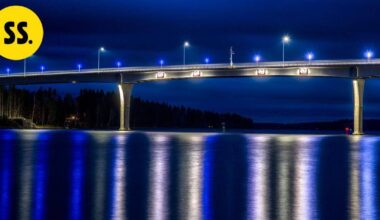 Kuorma-autot kolaroivat Jännevirran sillalla | Savo