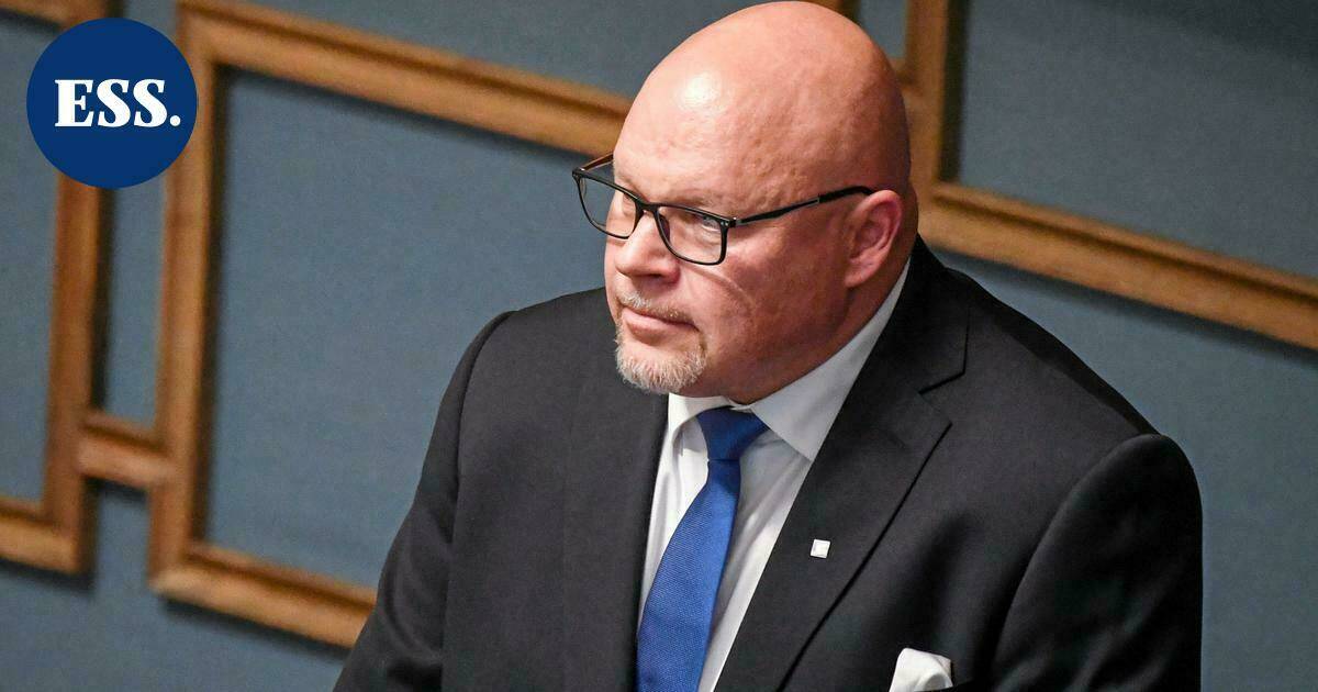 Ano Turtiainen sanoo hakevansa turvapaikkaa Venäjältä | Uutissuomalainen
