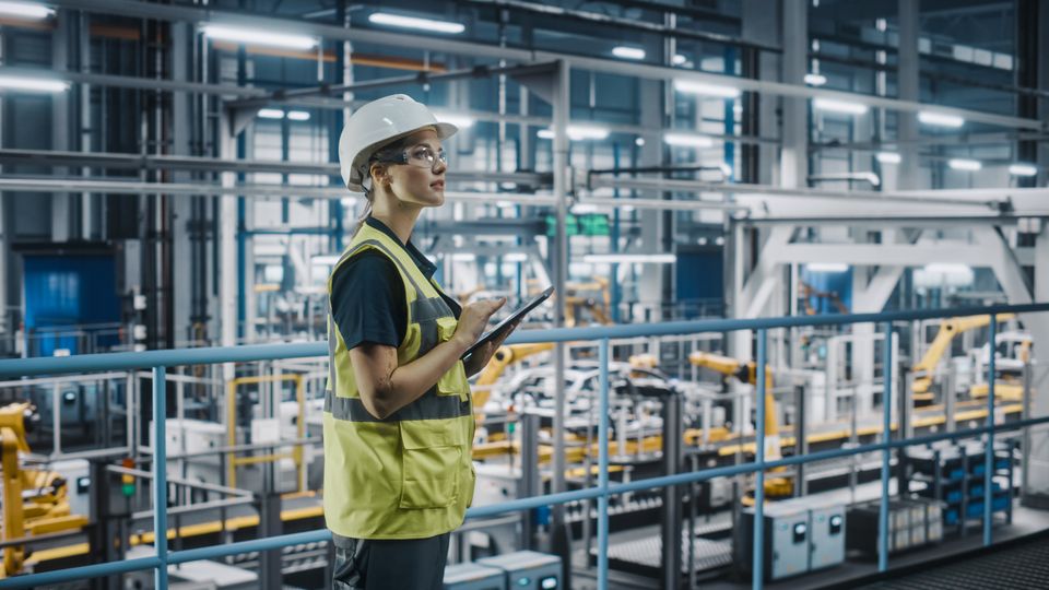 Schneider Electricin tutkimus: suljettujen automaatiojärjestelmien modernisoinnissa mahdollisuus miljoonasäästöihin