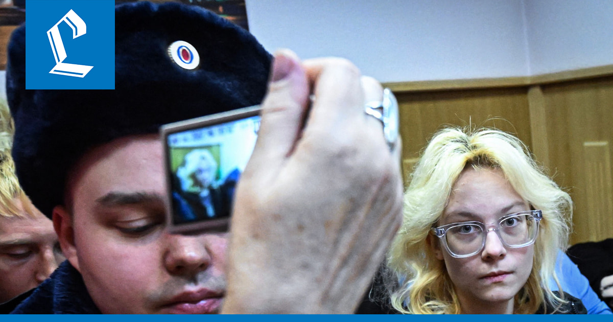 18-vuotias Diana Loginova lauloi Pietarin kaduilla kiellettyjen artistien lauluja – Viranomaisten vaino synnytti nuorison keskuudessa tukikampanjan