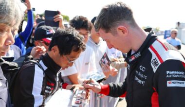 Joko Sebastien Ogier pääsi tallikaverinsa ihon alle? - "Mitä enemmän puskemme sitä hitaampia olemme"