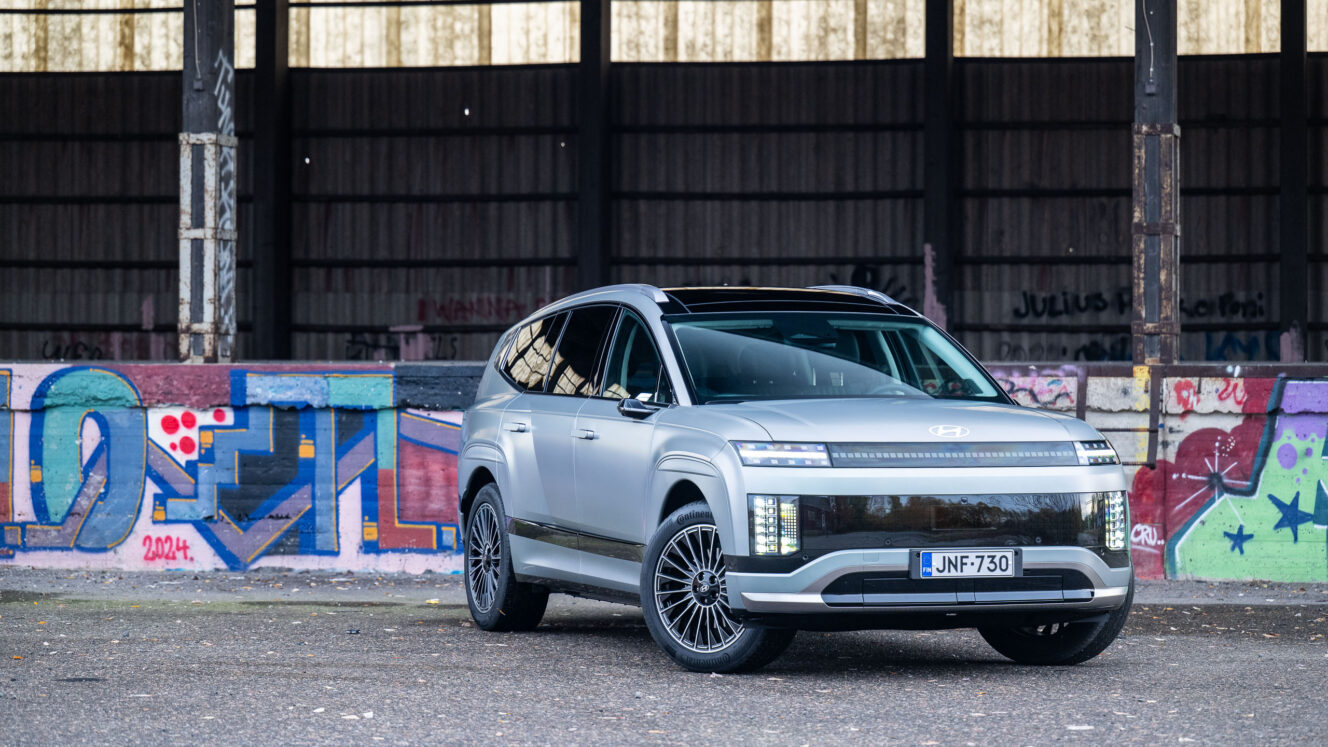 Hyundai Ioniq 9 AWD Calligraphy Performance