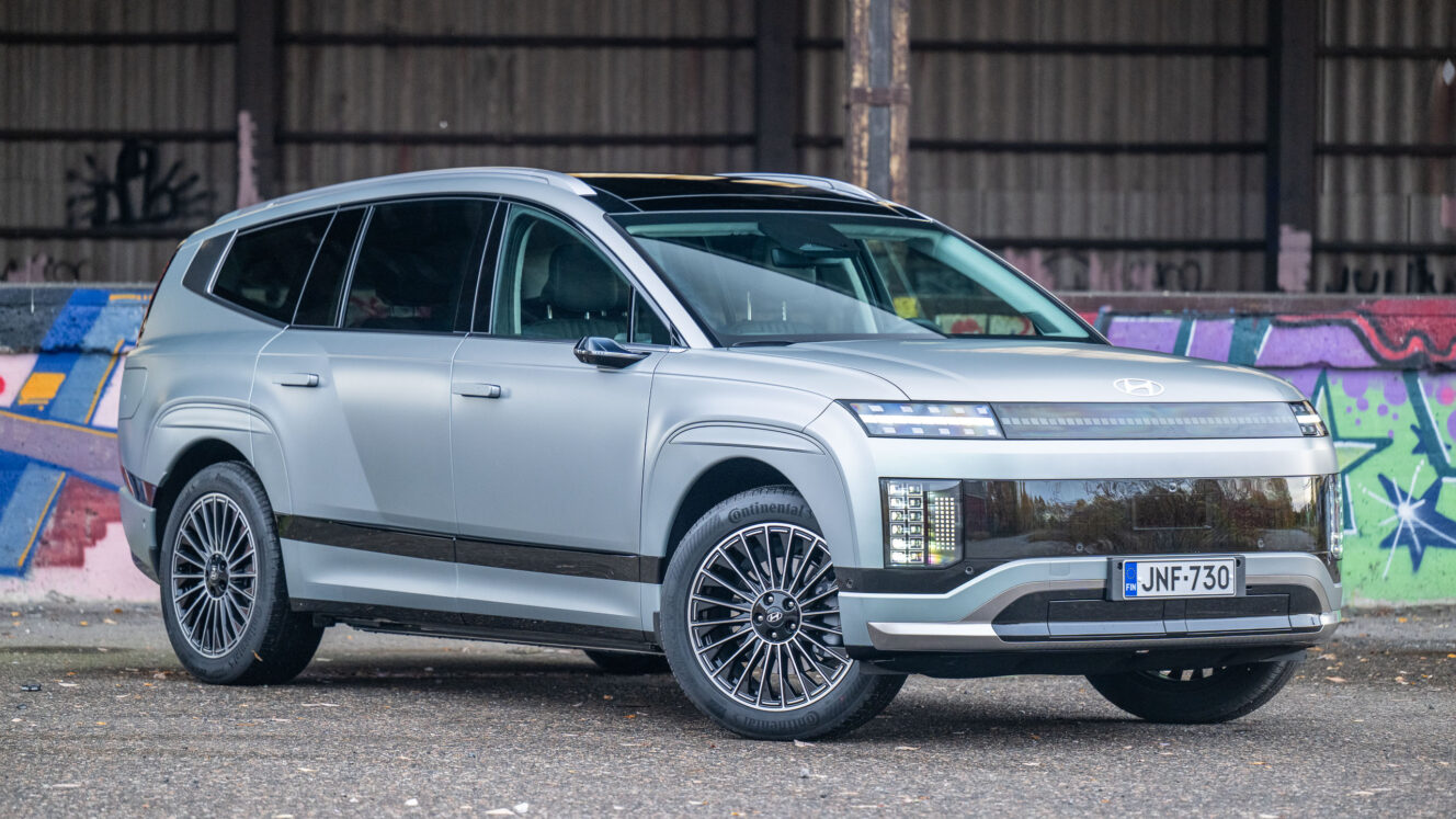 Hyundai Ioniq 9 AWD Calligraphy Performance