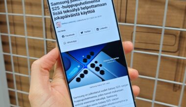 Samsung Galaxy S25 Ultra on hieman edeltäjäänsä sirompi, mutta silti varsin kookas älyouhelin.