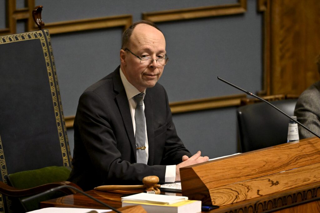 Halla-aho: Euroopan maiden otettava enemmän vastuuta Ukrainan auttamisesta: "Suuret puheet eivät riitä"