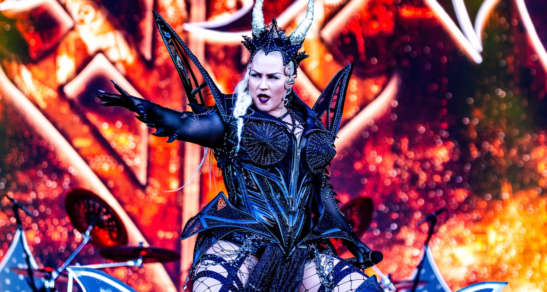 Kotimainen metalliyhtye valloittaa maailmaa – uran suurin oma konsertti Suomessa tulevana perjantaina