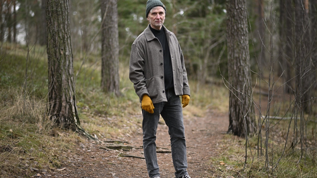 Kirjallisuudessa ja erityisesti lastenkirjallisuudessa vältellään tiettyjä aiheita, katsoo lasten- ja nuortenkirjallisuuden Finlandia-voittaja Tomi Kontio. LEHTIKUVA / MIKKO STIG .