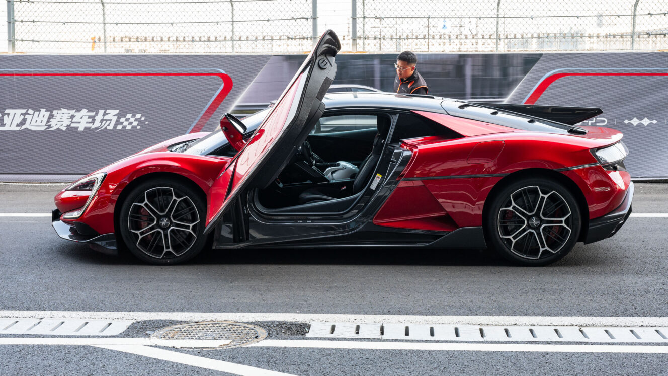 Yangwang U9 hyperauto Kiina BYD 