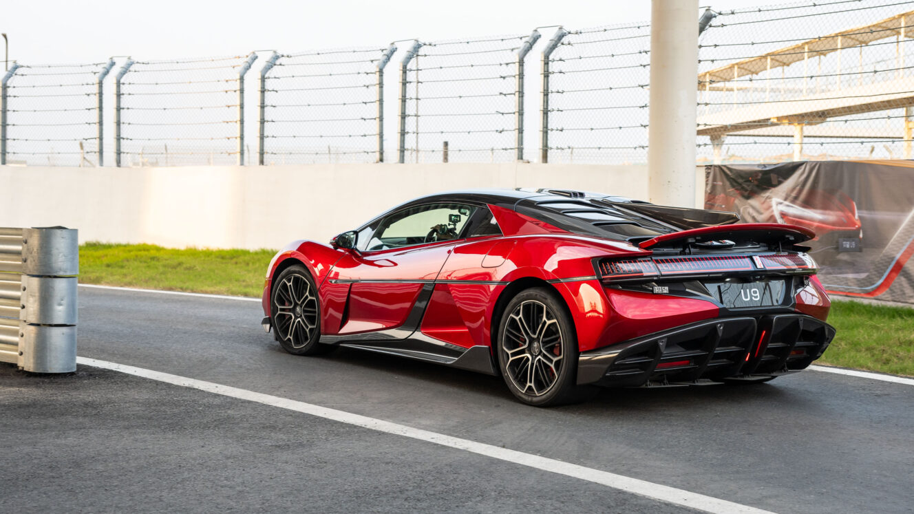 Yangwang U9 hyperauto Kiina BYD 