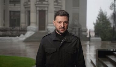 Volodymyr Zelenskyi: Ukraina vaarassa menettää läheisen kumppaninsa