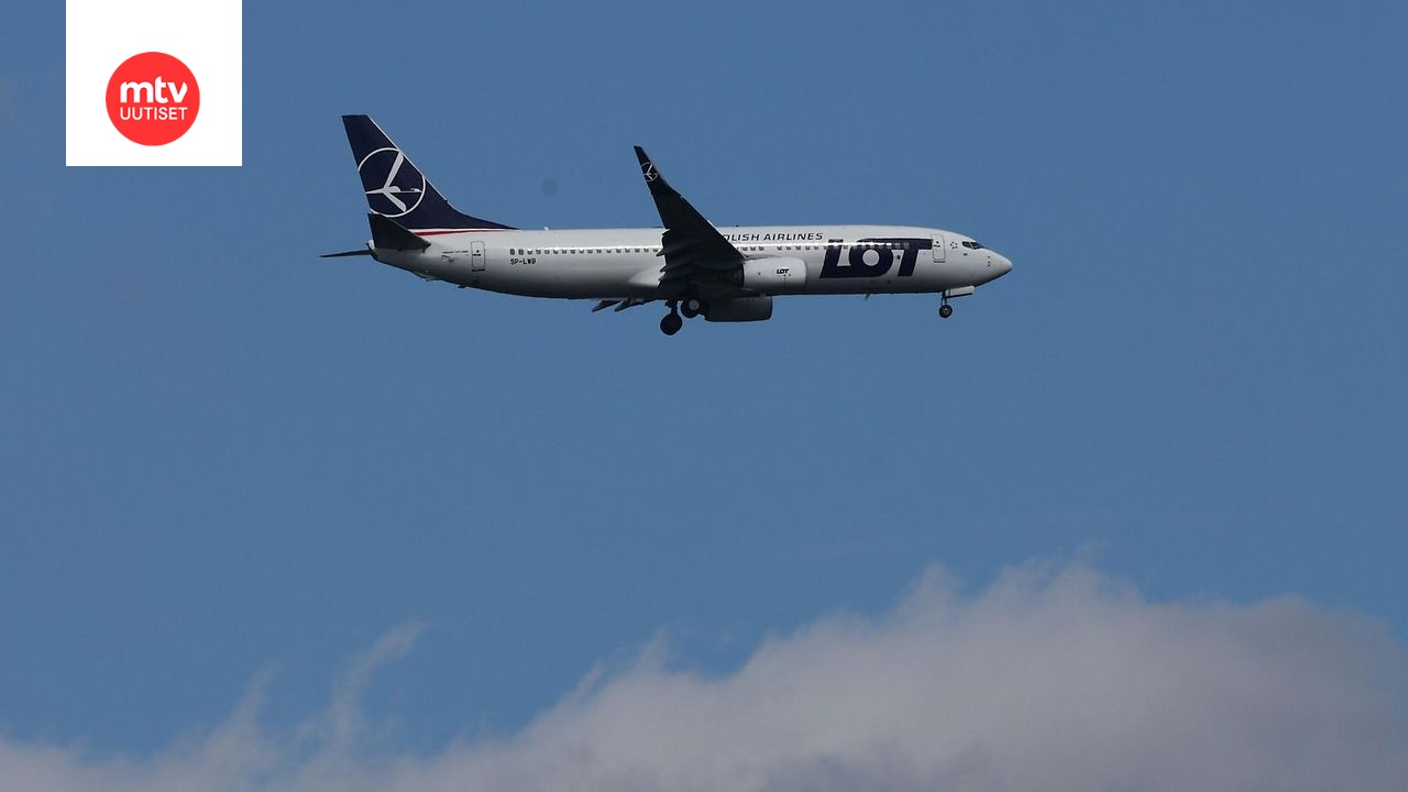 Kuvituskuva puolalaisen LOT-lentoyhtiön koneesta.