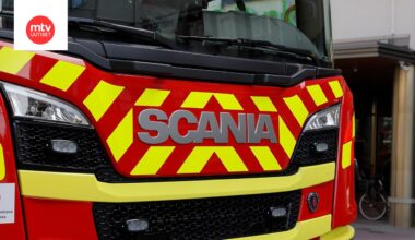 Kuvituskuva. Putkirikon vuoksi kadulla oli runsaasti vettä Turussa.