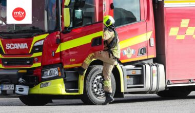 Kuvituskuva. Ilmoitus tulipalosta Lahden Latosaarentiellä tuli poliisille ja pelastusviranomaiselle hätäkeskukselta noin kello 10.30.