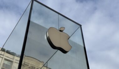 Taittuvan iPhonen hinta saa silmät vuotamaan - Muropaketti.com