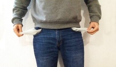 Apple tutki: Kuluttajille tarkoitetut rahat menivät muiden taskuihin