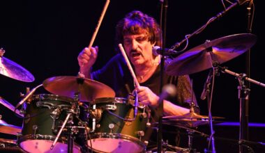 "Se ei päättynyt hyvissä merkeissä" - rumpalilegenda muistelee lyhyeksi jäänyttä yhteistyötään Ozzy Osbournen kanssa