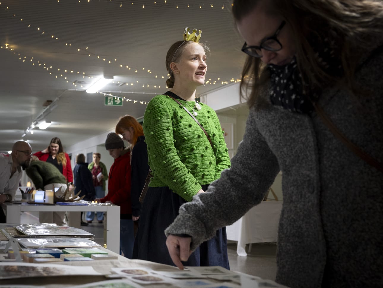 Taiteilija Sanna Kananoja on K2 Taiteilijatalo ry:n puheenjohtaja. Hänen töidensä aiheet käsittelevät usein luontoa.