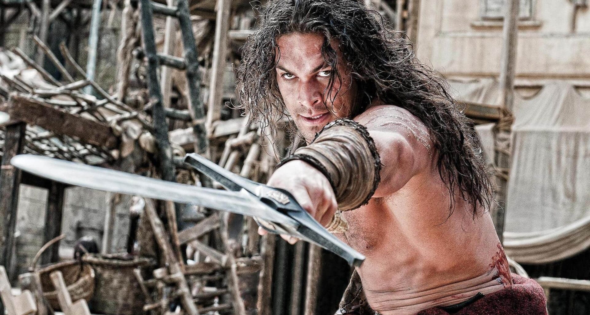 Suoratoistoon lisättiin superväkivaltainen fantasiaelokuva – "Momoa jättää Schwarzeneggerin varjoonsa"