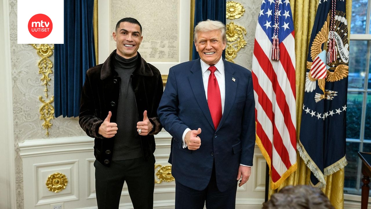 Cristiano Ronaldo ja Donald Trump tapasivat tiistaina Valkoisessa talossa.