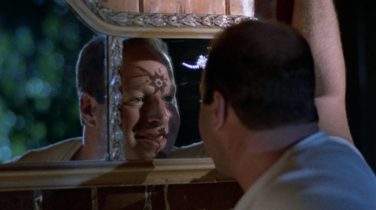 Vain aikuisille: Ilmaiskatselussa pahamaineinen kauhutrilleri – erittäin brutaali kasarislasher