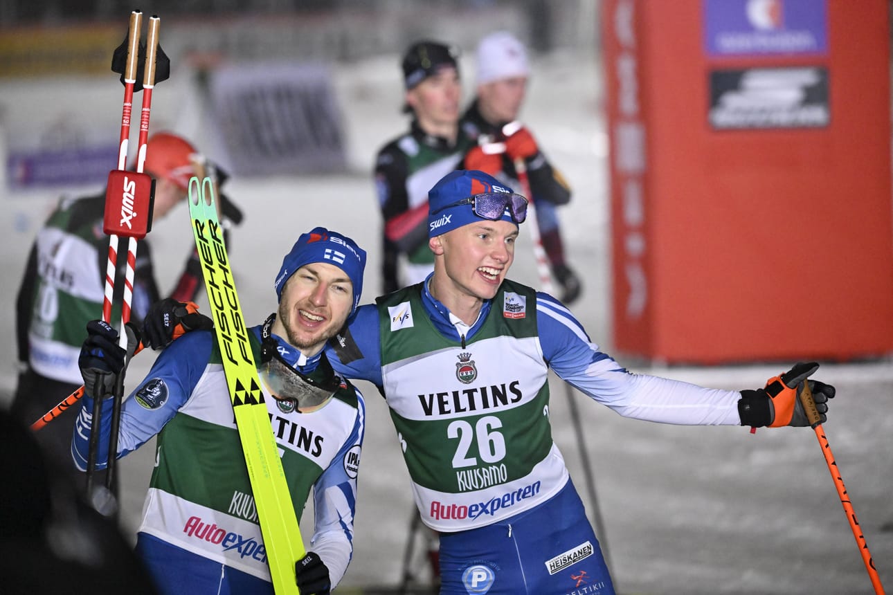 35. sijoittunut Herman Happonen onnitteli maalissa Ilkka Herolaa.