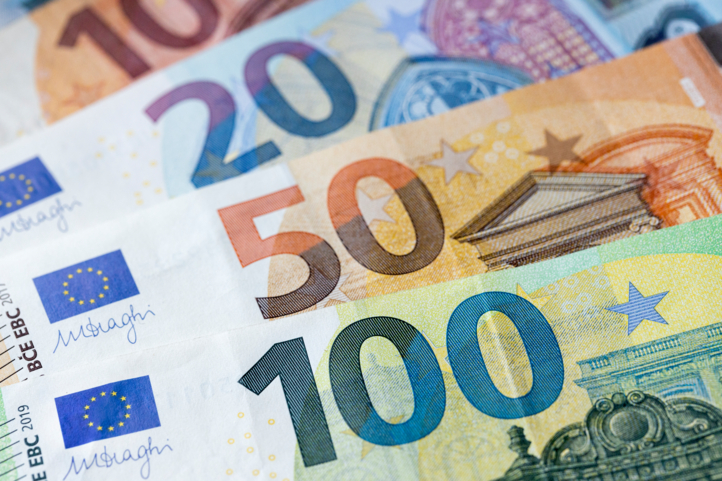 Palkat nousussa – nuorten pääsy työmarkkinoille vaikeutui