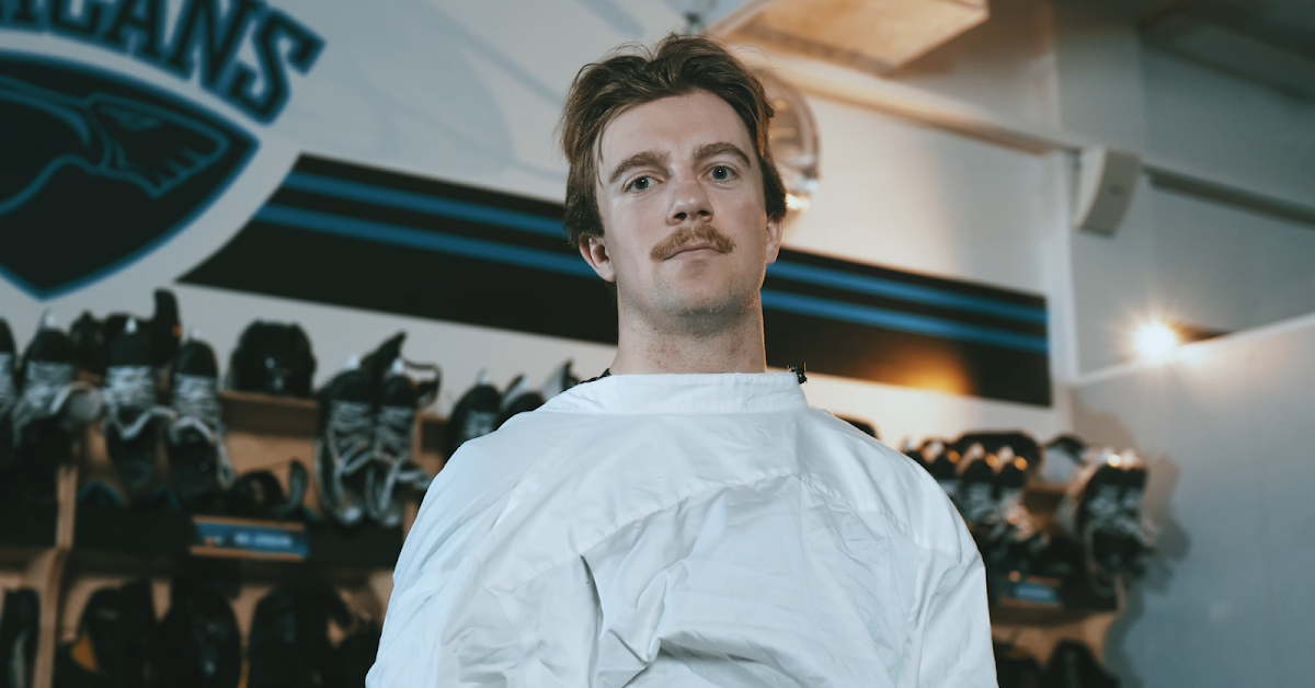 A.J. Vanderbeck liittyy Pelicansiin | Pelicans