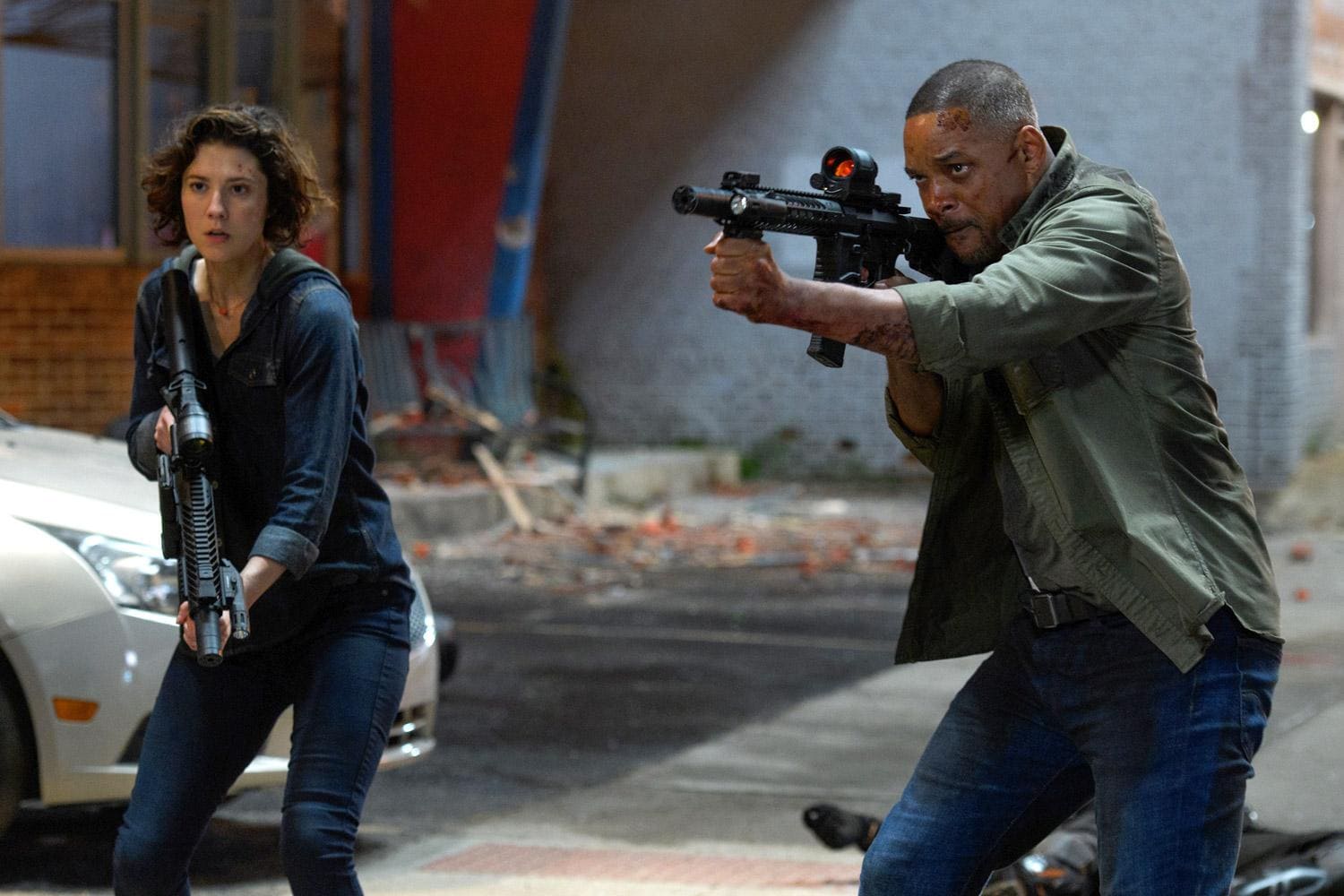 Nyt Netflixissä: Vuoden 2019 toimintaelokuva poikkeuksellisella idealla – Clint Eastwoodia harkittiin pääosaan!