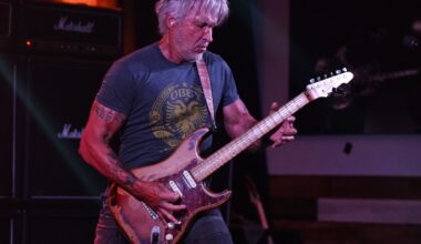 Dokken-kitaristi ei niin Ace Frehleyn soitosta perustanut - "Tuntuu pahalta sanoa näin hänen kuoltuaan"