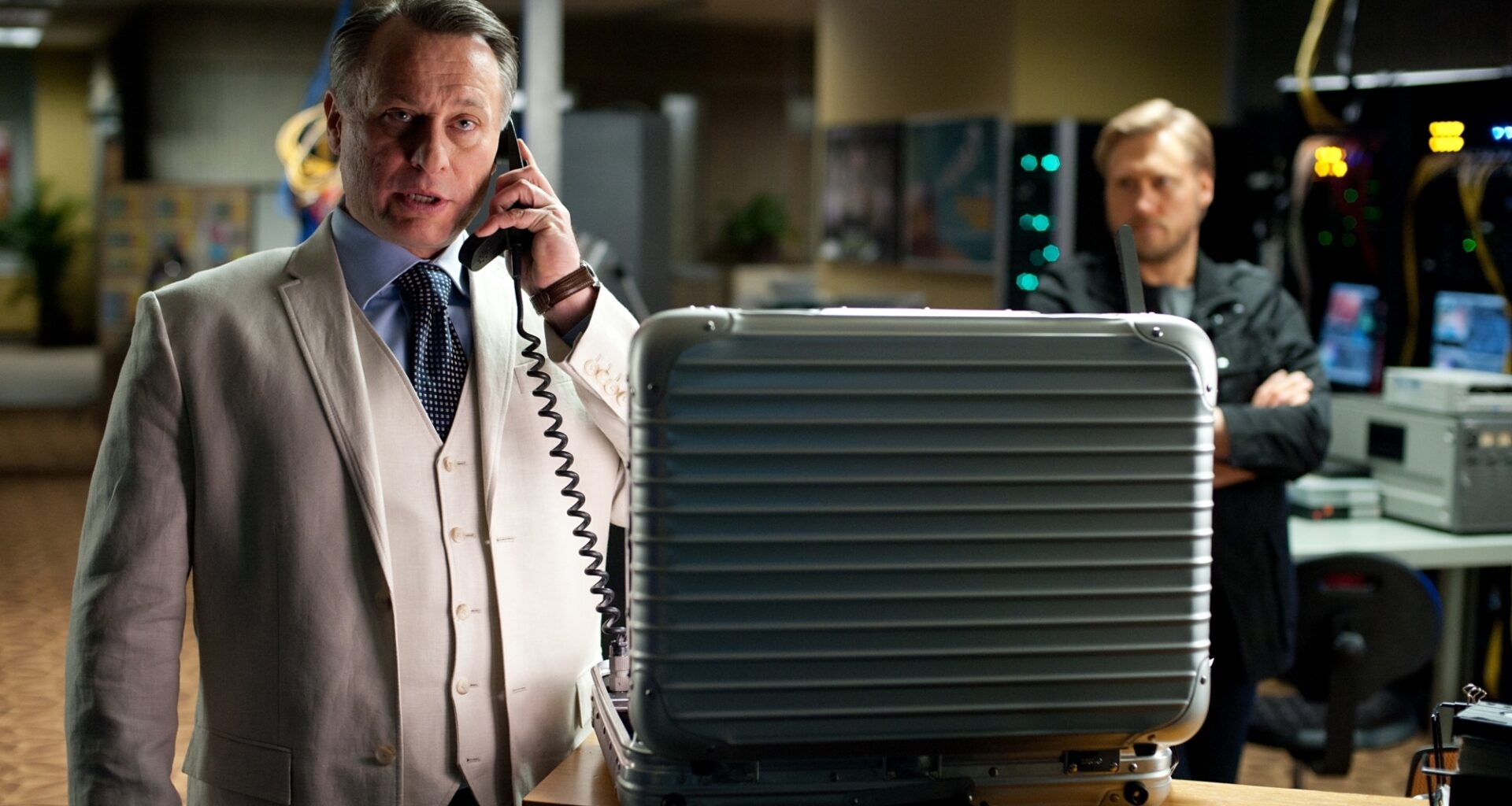 Netflixistä poistuu viiden tähden toimintaa – 694,7 miljoonan tulot keränneessä leffassa nähdään suomalaistähti