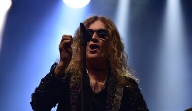 "En kuule uutta Led Zeppeliniä tai The Rolling Stonesia" - Glenn Hughes pohtii rockin nykytilaa