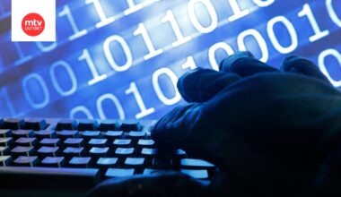 Ainakin kahdeksan puolueen ja Copenhagen Post -verkkomedian sivut ovat takkuilleet verkkohyökkäyksen takia. Kuvituskuva.