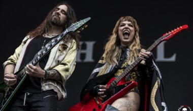 "Juttelet Steven Tylerin kanssa, tuolla on James Hetfield, tuolla Tom Morello ja Axl Rose..." - Halestorm-muusikot muistelevat Ozzyn jäähyväiskonserttia ja sen tunnelmia