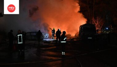 Palopelastajia Harkovassa. Kuva marraskuun 19. päivältä.